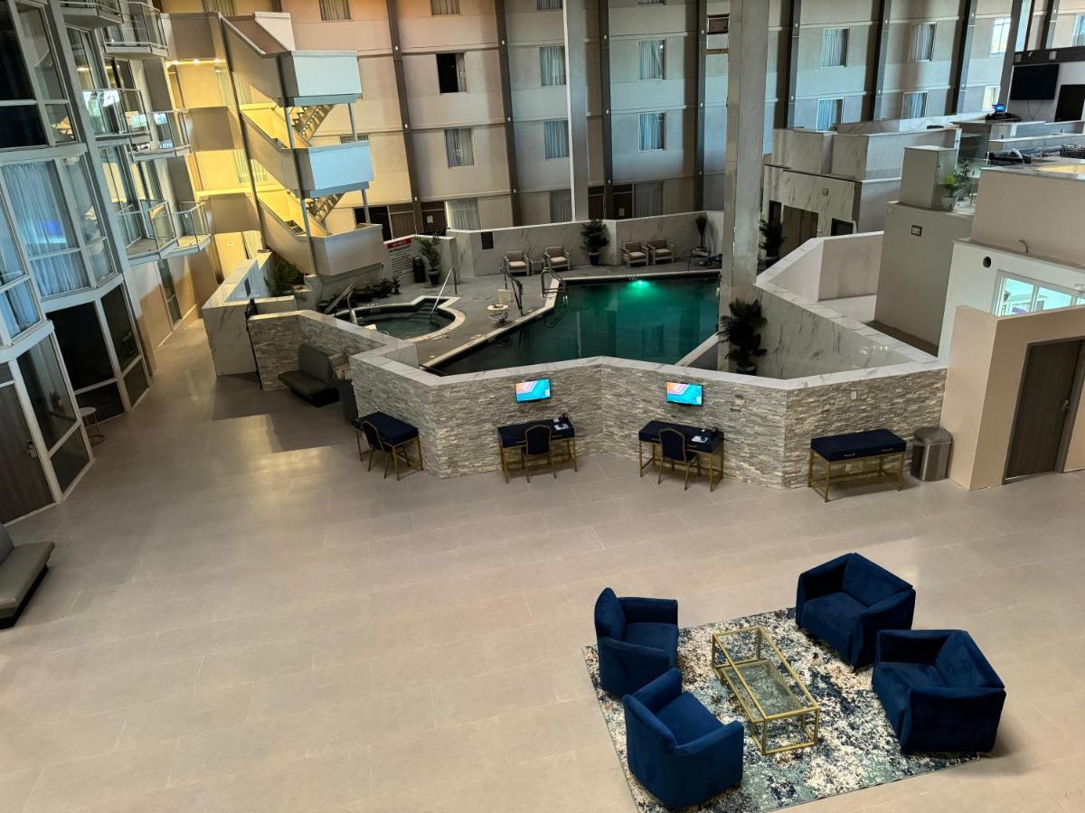 Ramada By Wyndham Dfw Airport Hotel Irving Luaran gambar