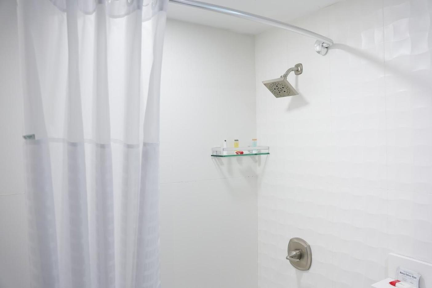 Ramada By Wyndham Dfw Airport Hotel Irving Luaran gambar